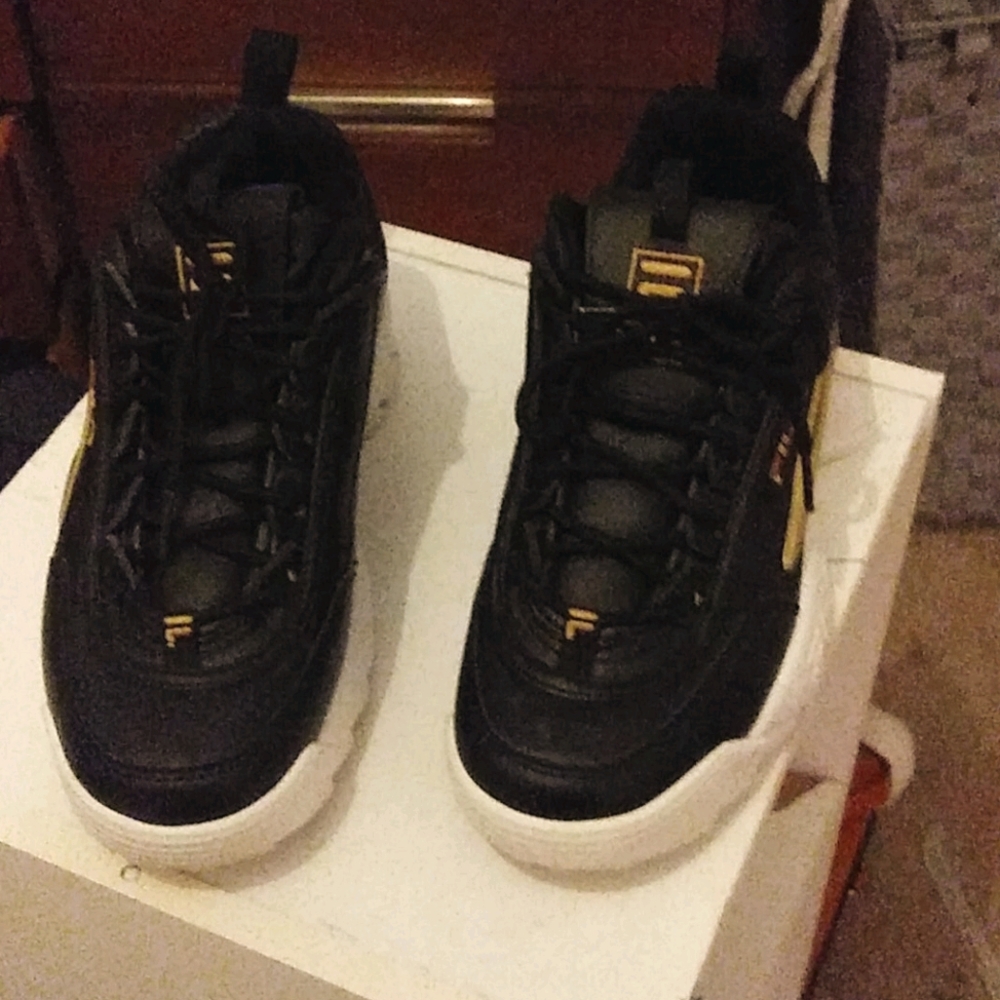 Fila black and gold